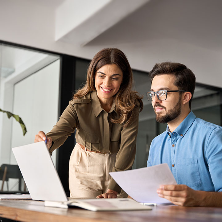 Concierge helping Clerk